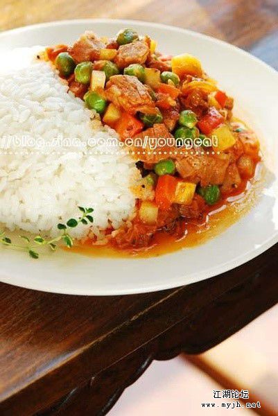 茄酱牛肉杂蔬饭.jpg